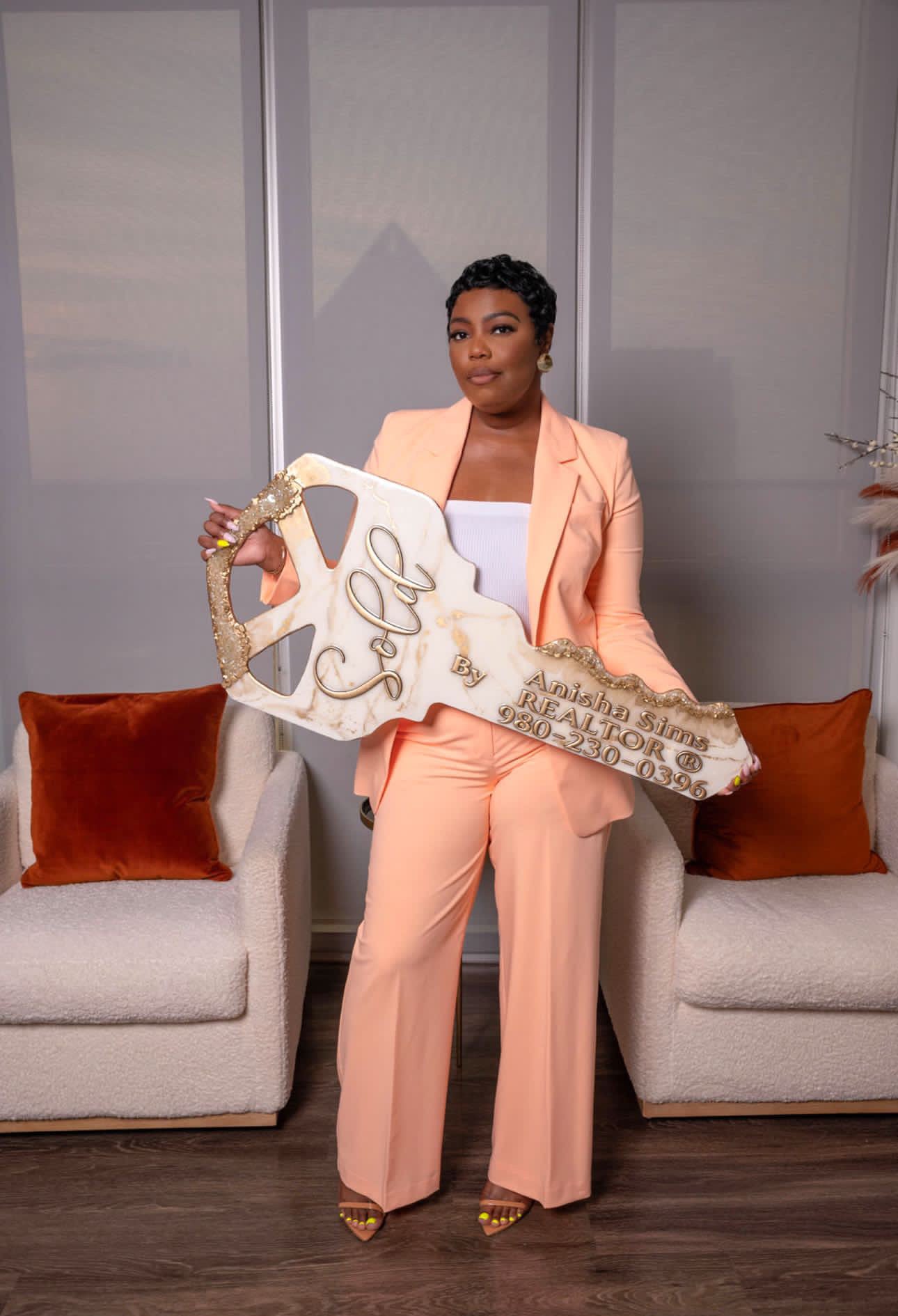 3-Hole Key Sign | Statement Resin Signage for Real Estate Professionals